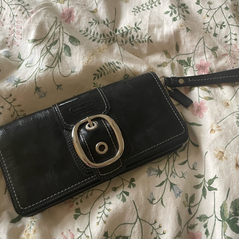 Coach Black Leather Snap Close Wallet Clutch